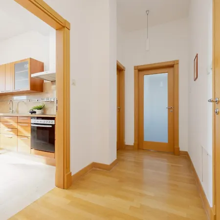 Family With Parking Mokotow By Renters * Warsaw