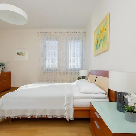 Apartment Family With Parking Mokotow By Renters