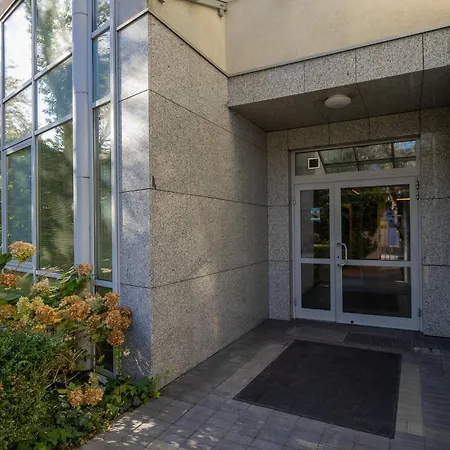 Family With Parking Mokotow By Renters Βαρσοβία