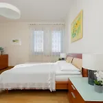 アパート Family With Parking Mokotow By Renters
