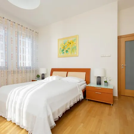 דירה Family With Parking Mokotow By Renters ורשה